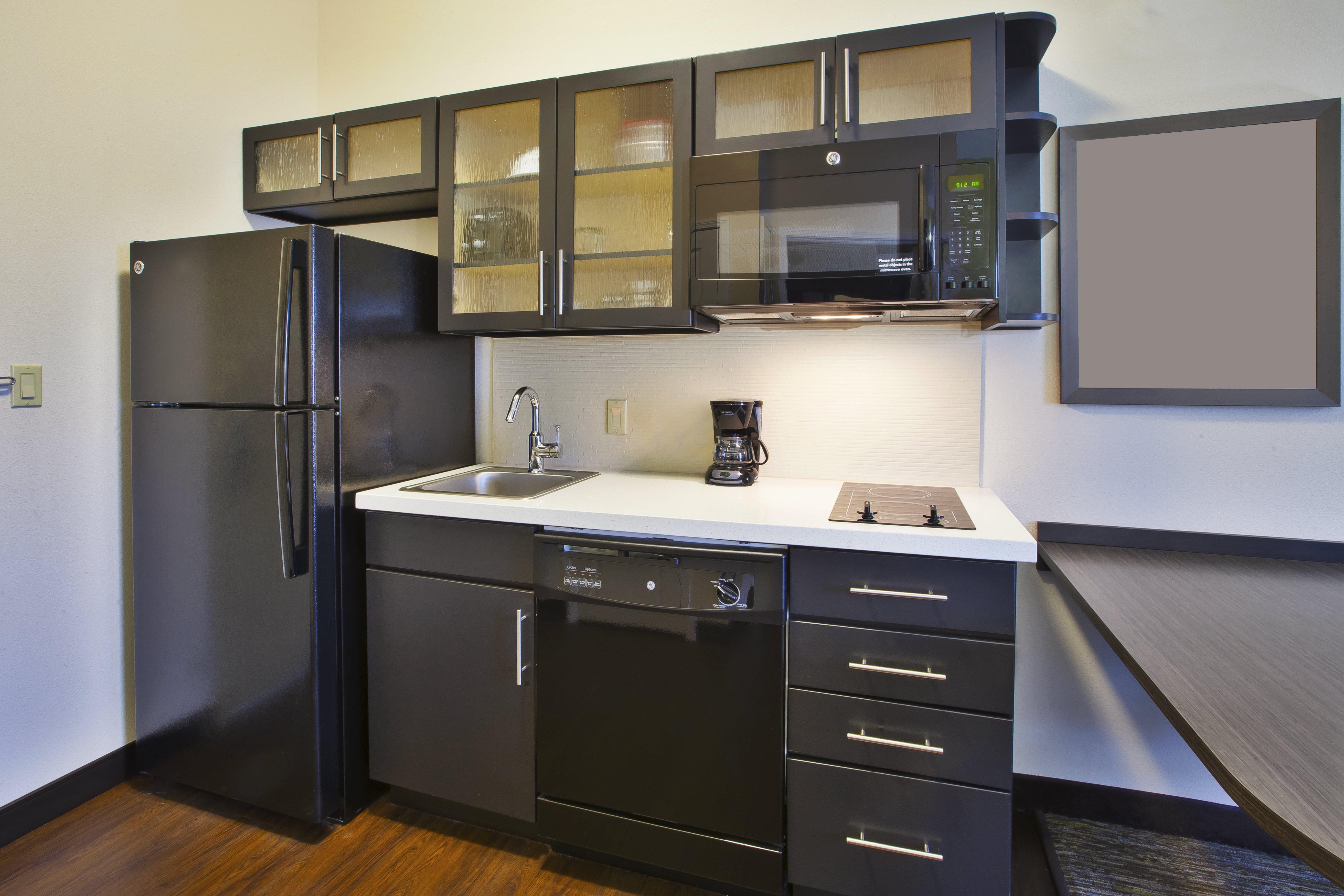 Candlewood Suites Morgantown-Univ West Virginia By Ihg Westover Buitenkant foto