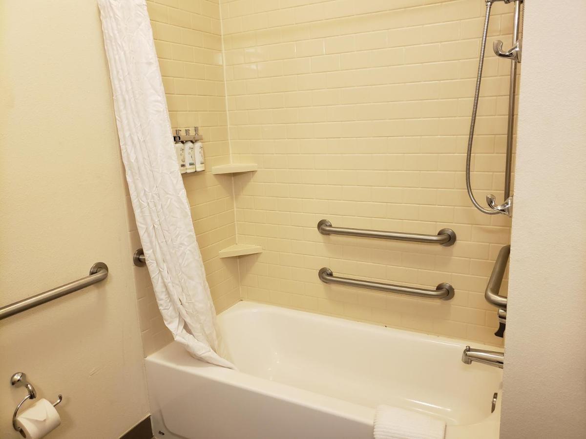 Candlewood Suites Morgantown-Univ West Virginia By Ihg Westover Buitenkant foto