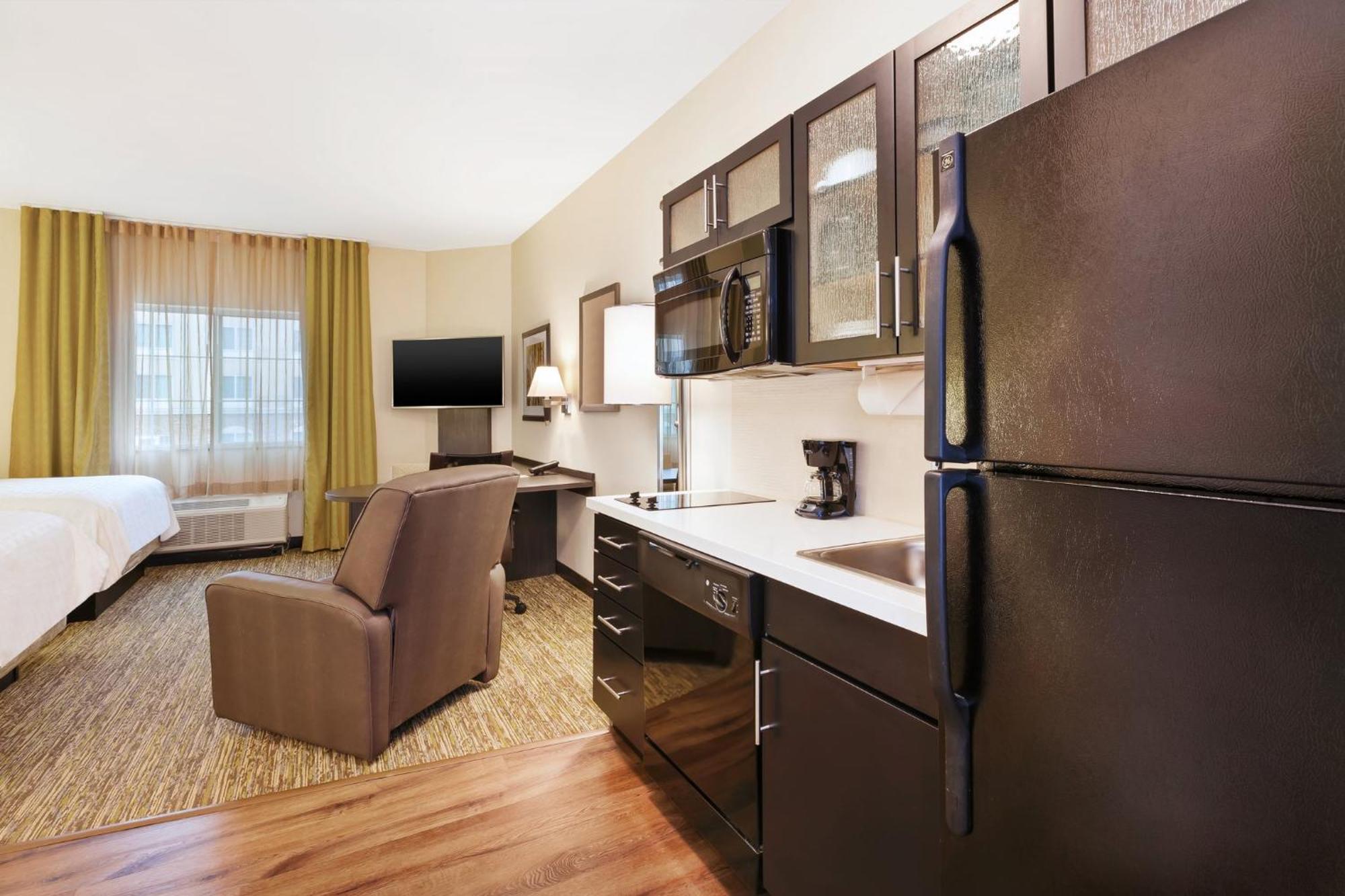 Candlewood Suites Morgantown-Univ West Virginia By Ihg Westover Buitenkant foto